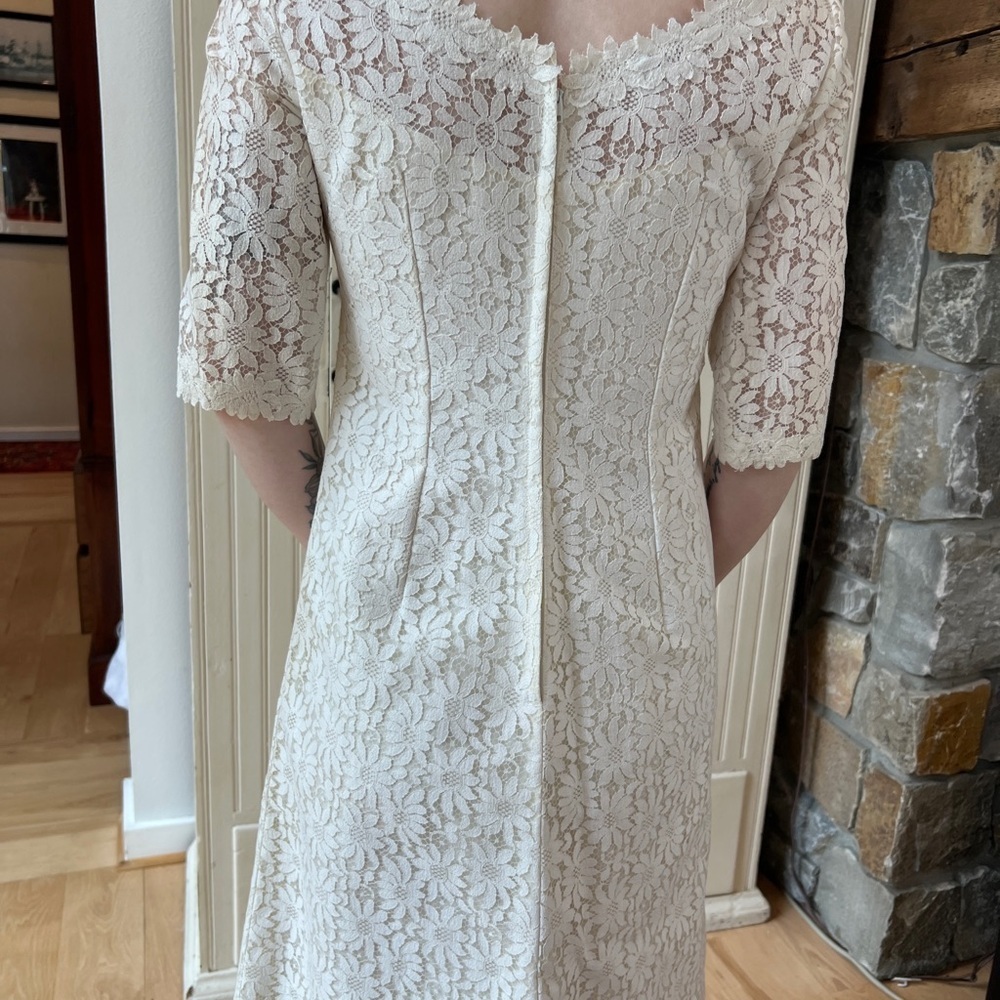 Adeline of California 60’s Bridgerton Regency Vintage lace Wedding Dress & train - Picture 6 of 9